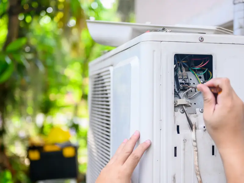 controle bornier electrique groupe exterieur avant reparation m Contrôle du bornier électrique d'un groupe extérieur avant réparation